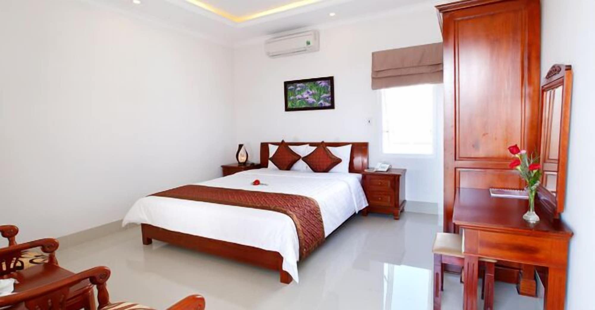 ไอริส วิลลา Bed & Breakfast ฮอยอัน ภายนอก รูปภาพ