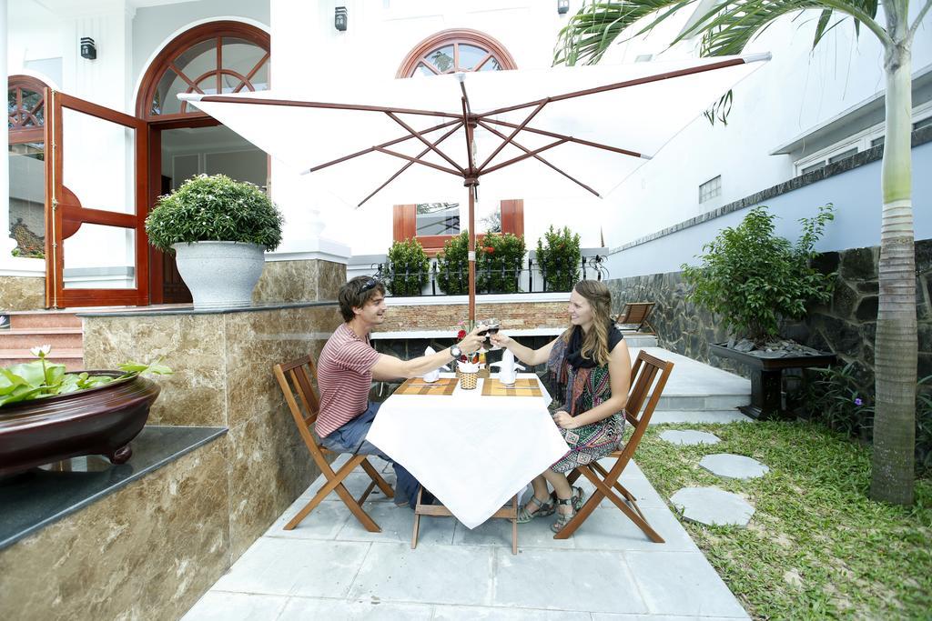 ไอริส วิลลา Bed & Breakfast ฮอยอัน ภายนอก รูปภาพ