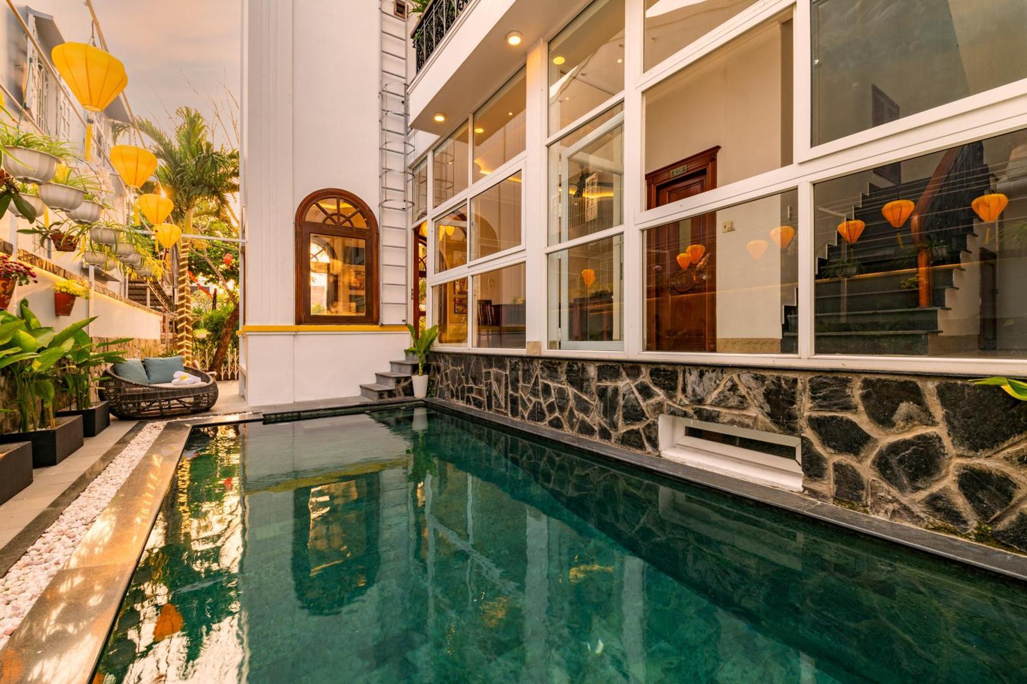 ไอริส วิลลา Bed & Breakfast ฮอยอัน ภายนอก รูปภาพ