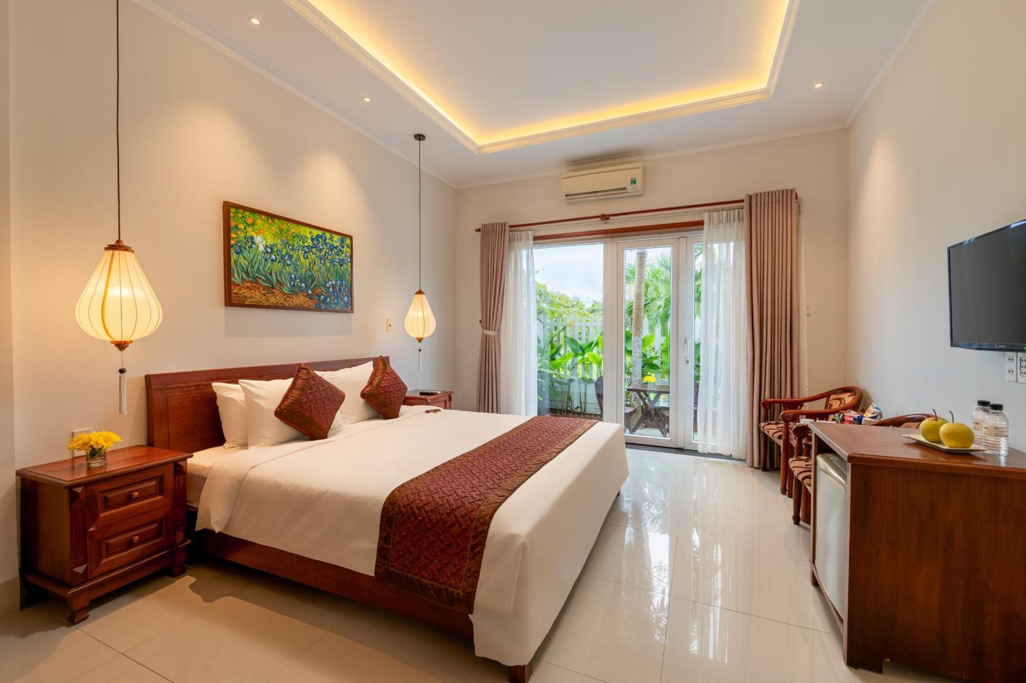 ไอริส วิลลา Bed & Breakfast ฮอยอัน ภายนอก รูปภาพ