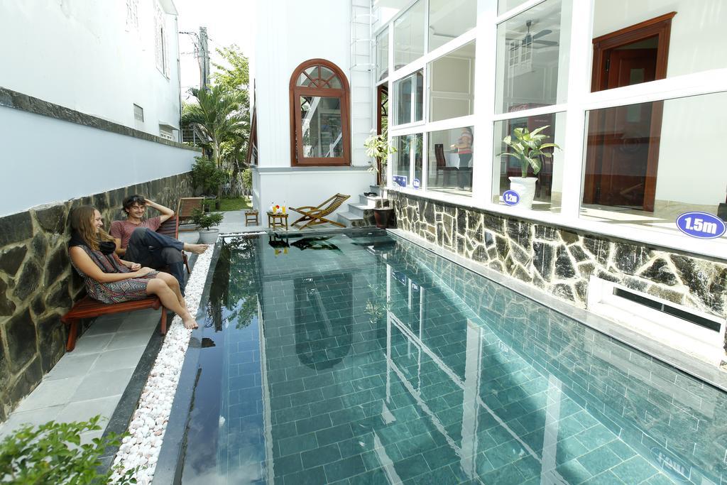 ไอริส วิลลา Bed & Breakfast ฮอยอัน ภายนอก รูปภาพ