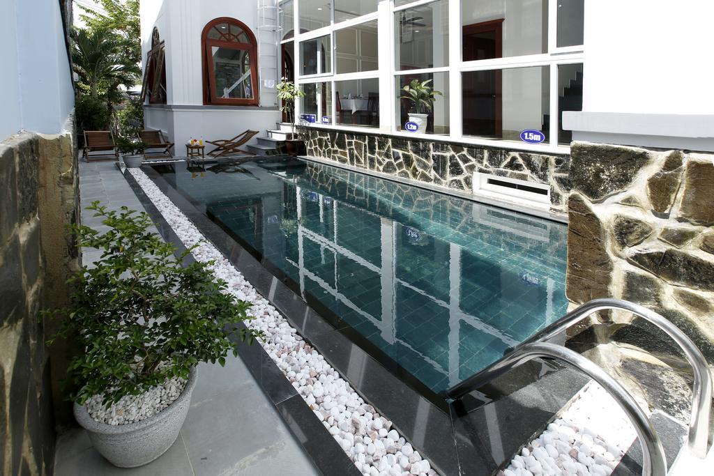 ไอริส วิลลา Bed & Breakfast ฮอยอัน ภายนอก รูปภาพ
