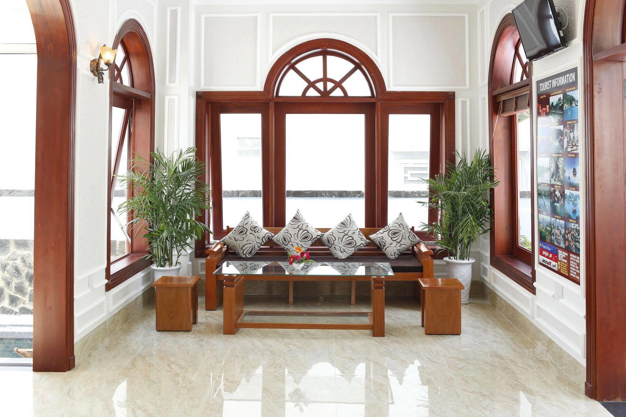 ไอริส วิลลา Bed & Breakfast ฮอยอัน ภายนอก รูปภาพ
